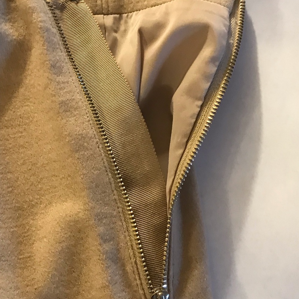 Ann Taylor Wool-Blend Mini-Skirt Size 4 Camel - Picture 5 of 8